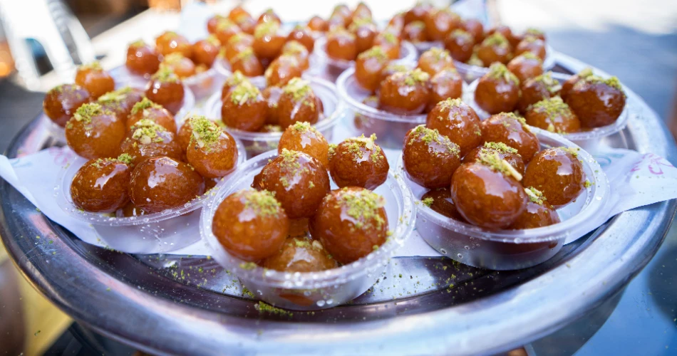 10 Weirdest Foods You Can Try in Dubai